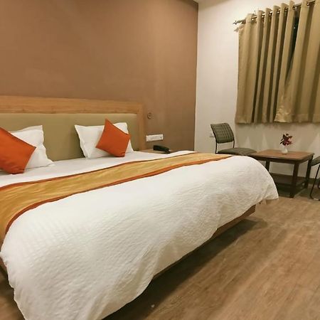 Khajurāho Greenwood Hotel المظهر الخارجي الصورة