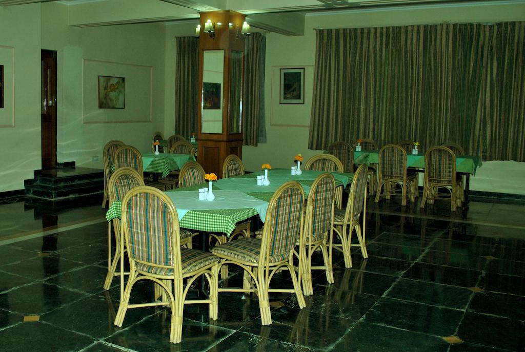 Khajurāho Greenwood Hotel المظهر الخارجي الصورة