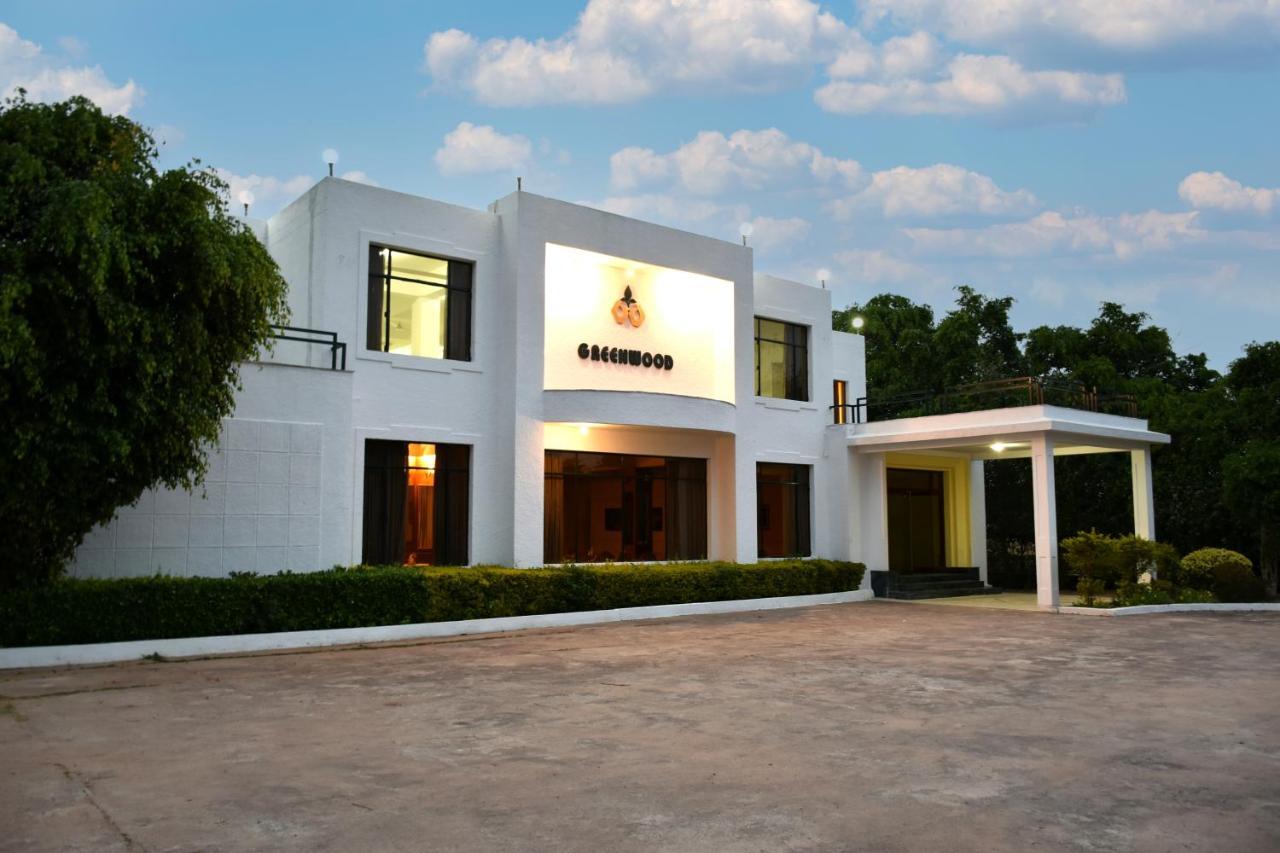 Khajurāho Greenwood Hotel المظهر الخارجي الصورة