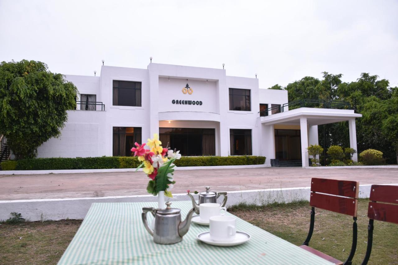 Khajurāho Greenwood Hotel المظهر الخارجي الصورة