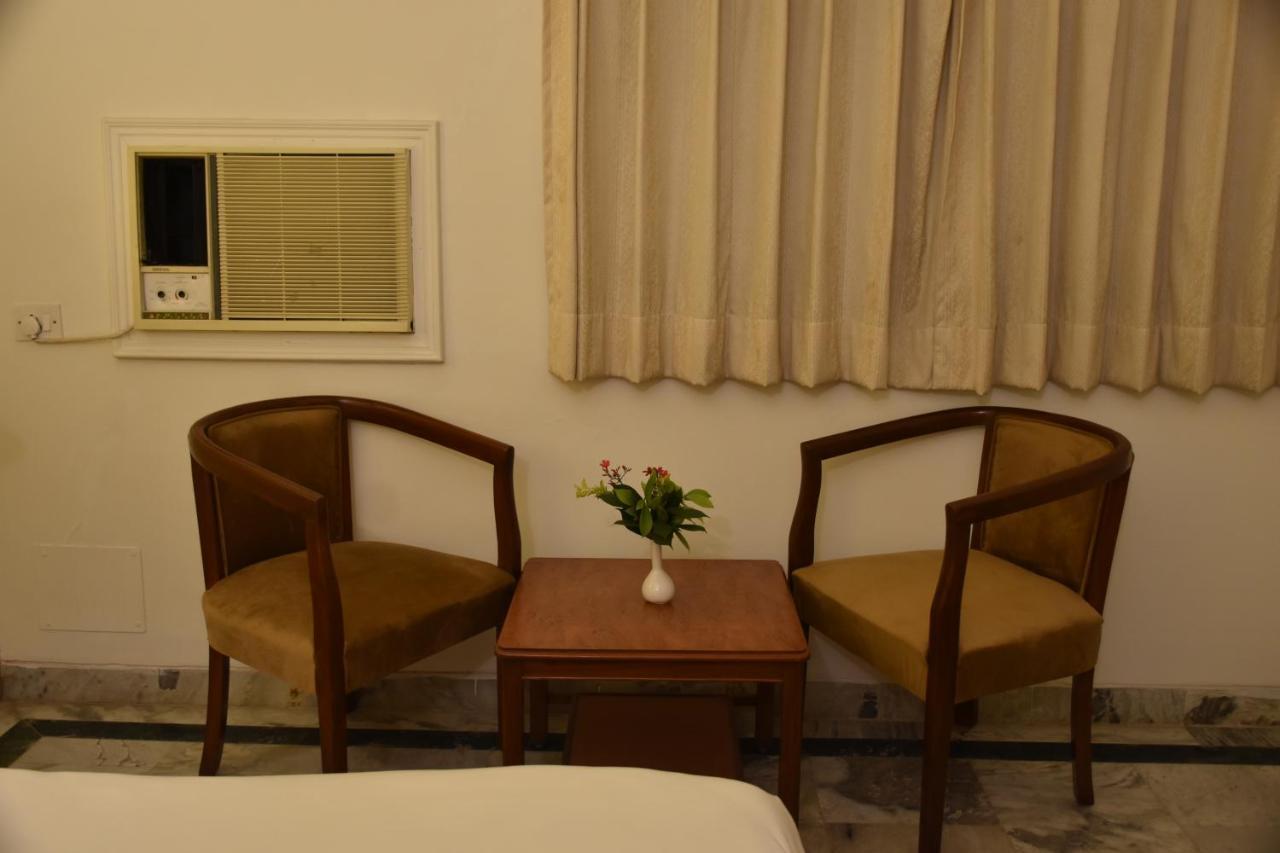 Khajurāho Greenwood Hotel المظهر الخارجي الصورة