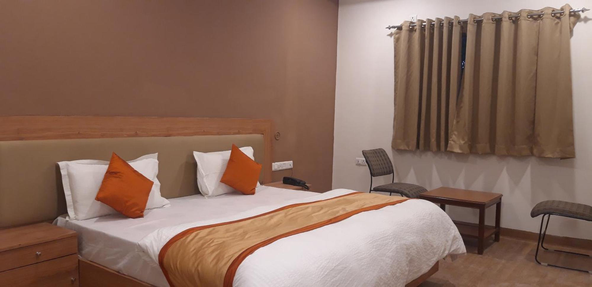 Khajurāho Greenwood Hotel المظهر الخارجي الصورة